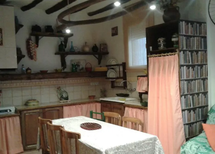Casa Elina Lucena